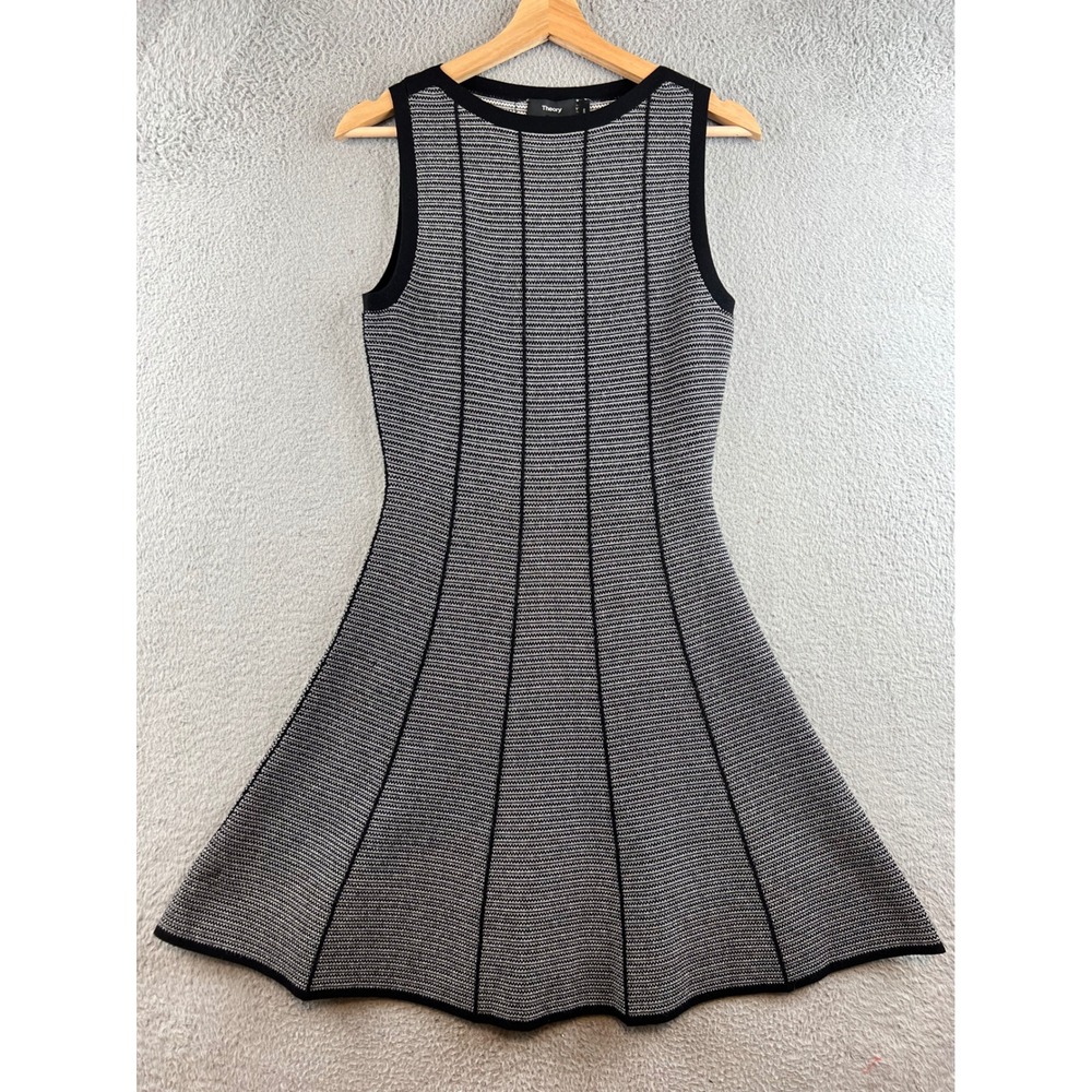 Theory Black White Patterned Knit Fit Flare Dress Bilen  Small Sleeveless